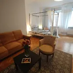 Warszawa, Centrum, Wiejska 15, Kamienica Privatunterkunft *