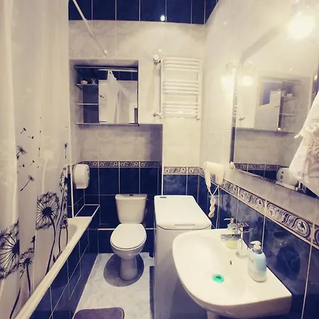 Warszawa, Centrum, Wiejska 15, Kamienica ホームステイ ワルシャワ