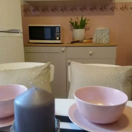 Warszawa, Centrum, Wiejska 15, Kamienica Varsavia