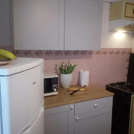 Δωμάτια σε οικογενειακή κατοικία Warszawa, Centrum, Wiejska 15, Kamienica Βαρσοβία