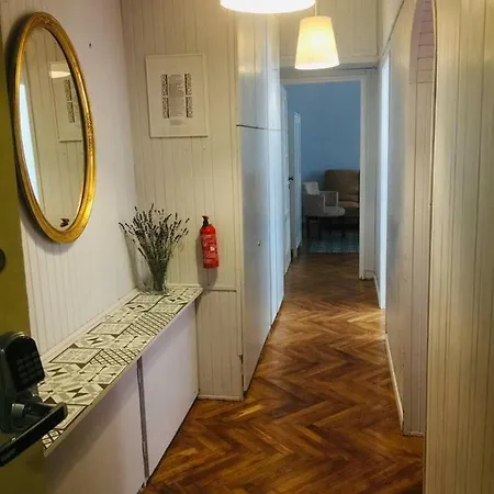 Warszawa, Centrum, Wiejska 15, Kamienica